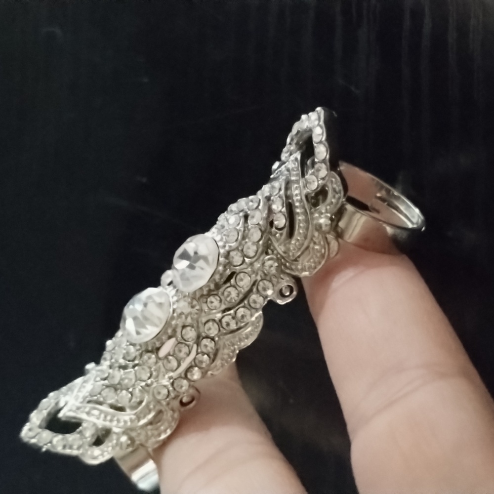 Silvertone Full Finger Ring